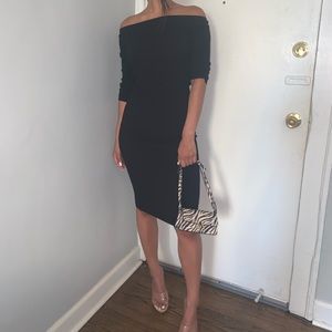 Off the shoulder ribbed midi dress